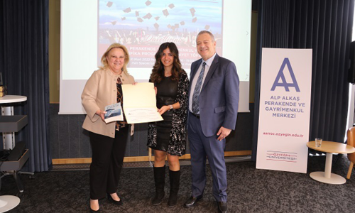 AAPGM 8. Dönem Mezunlarını Verdi