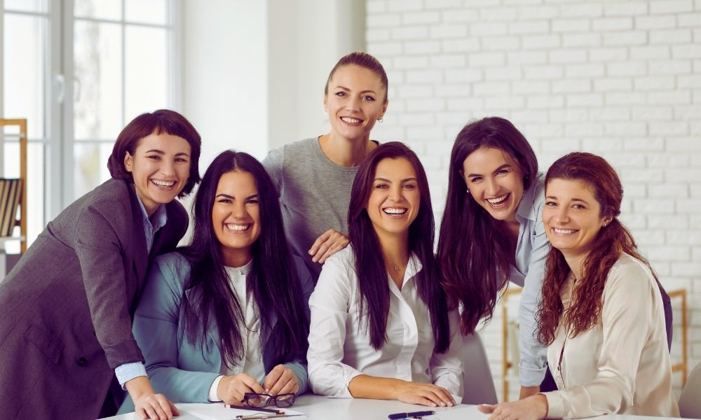 Topluma Katkının Anahtarı: Kadına Yatırım Yapmak